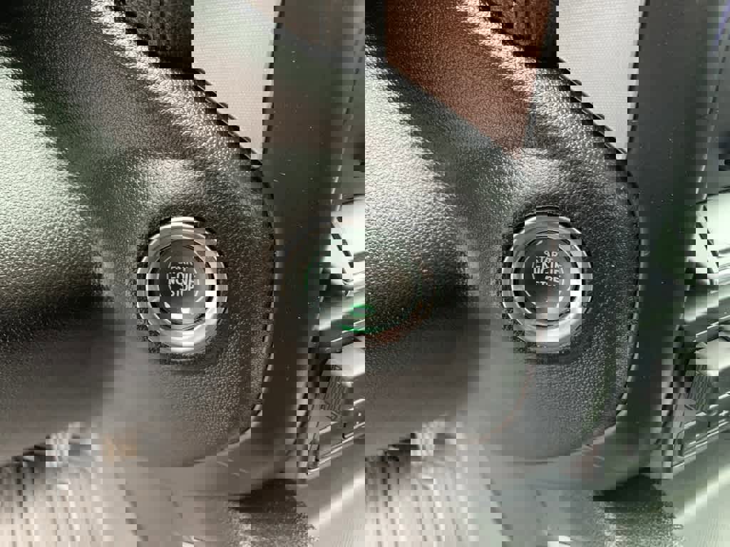 Used 2020 GMC Sierra 1500 Elevation w/ Elevation Value Package AWD/4WD image 27