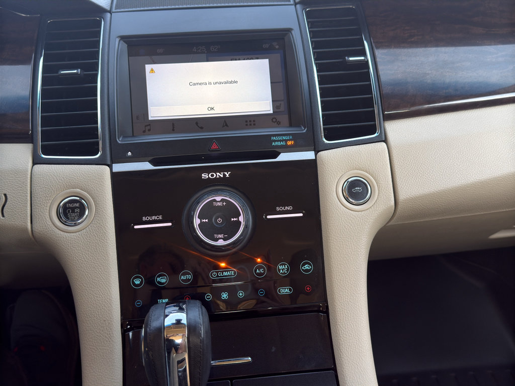 Used 2018 Ford Taurus Limited image 16