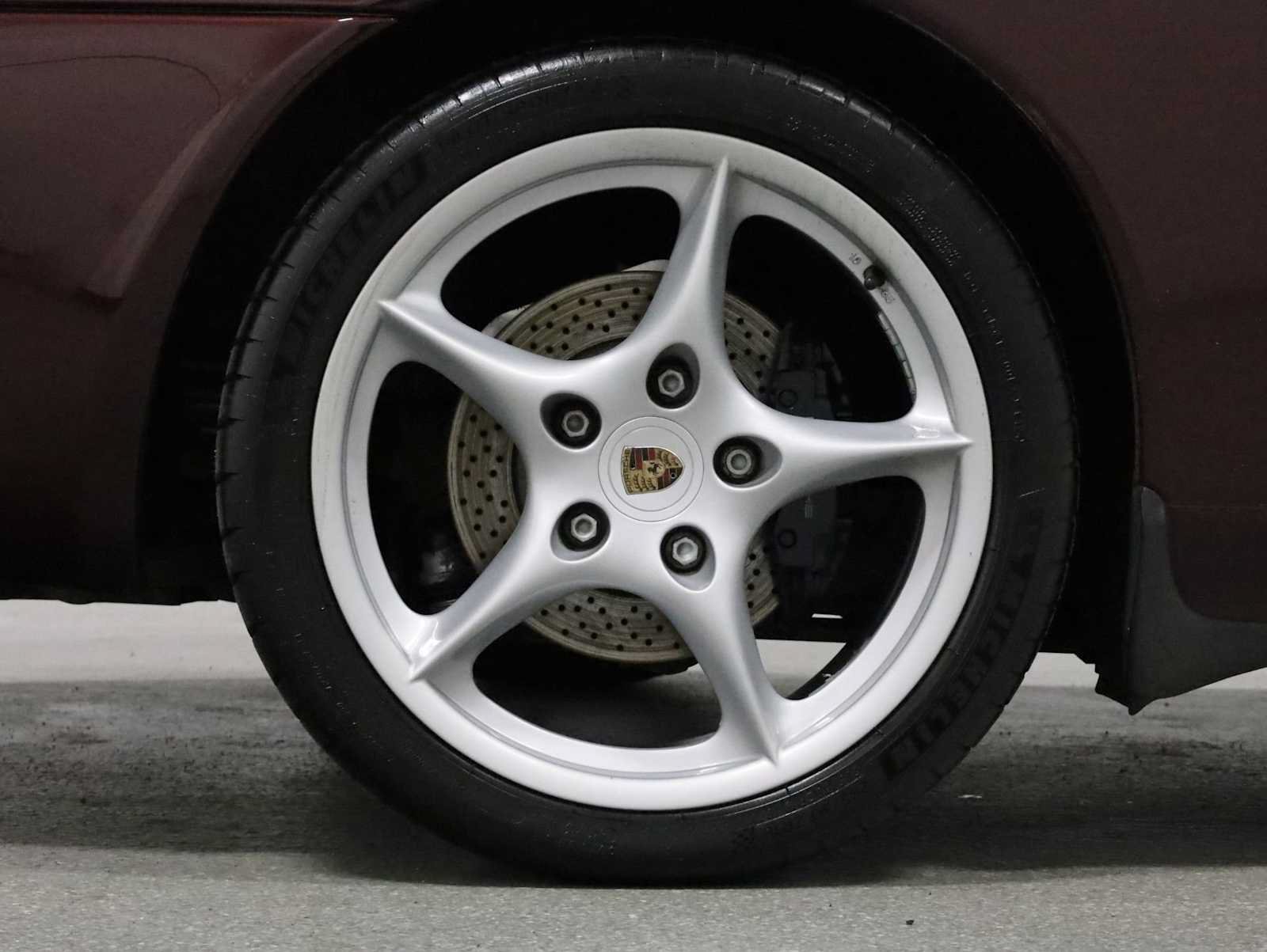 Used 2004 Porsche 911 Carrera RWD image 33