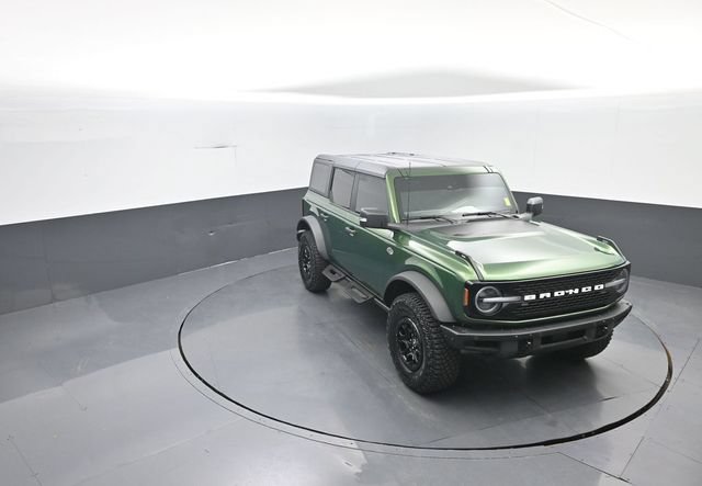 Certified 2024 Ford Bronco Wildtrak AWD/4WD image 25