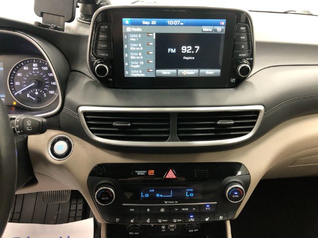 Used 2021 Hyundai Tucson Ultimate w/ Cargo Package AWD/4WD image 24