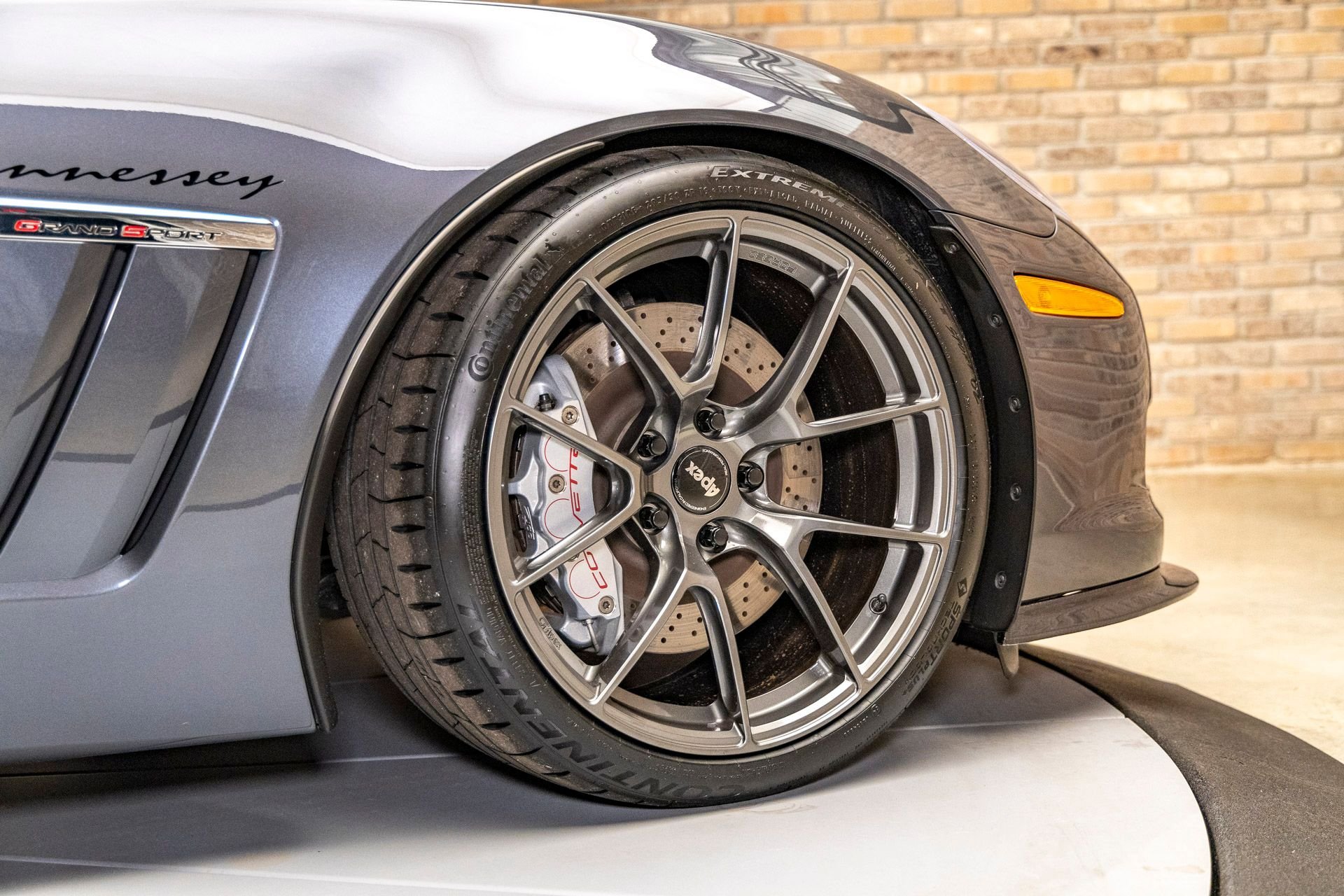 Used 2011 Chevrolet Corvette Grand Sport w/ Preferred Equipment Group RWD image 12