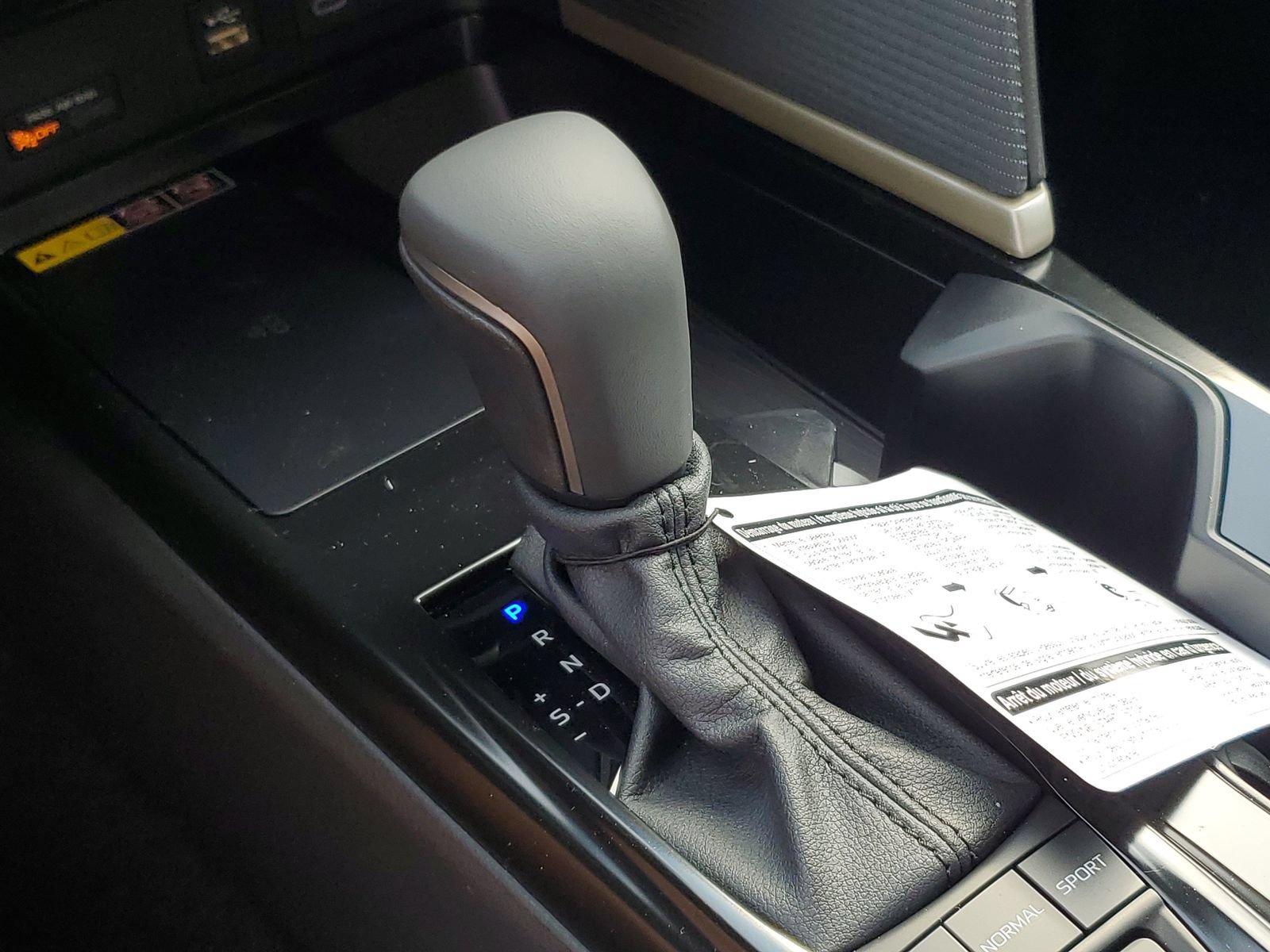 New 2026 Toyota Camry SE w/ Convenience Package FWD image 30