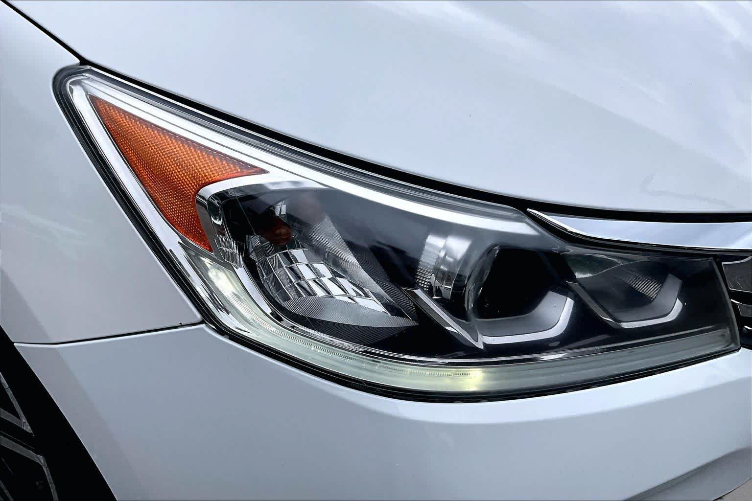 Used 2017 Honda Accord Sport image 25