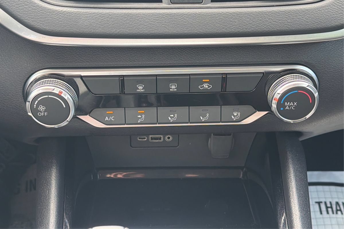 Used 2021 Nissan Altima 2.5 SV FWD image 30