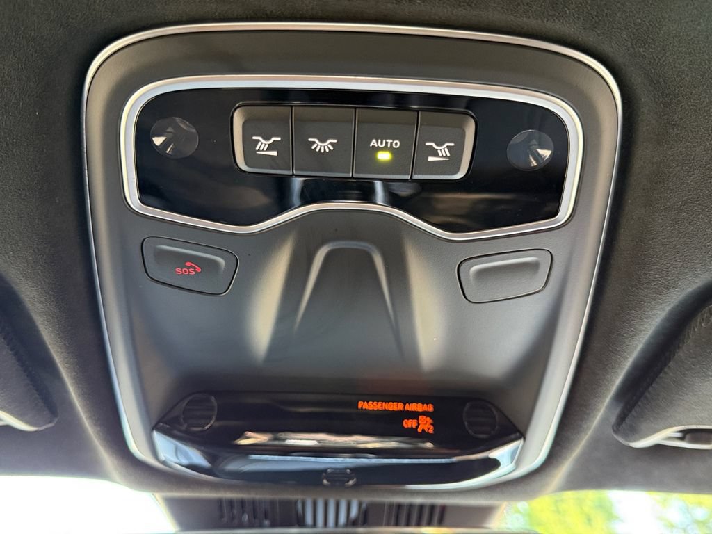 Used 2025 Lotus Emira RWD image 17