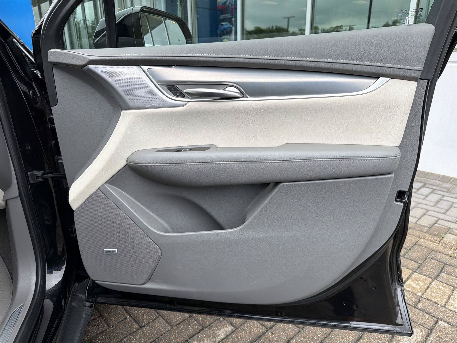 Used 2024 Cadillac XT5 Premium Luxury AWD/4WD image 37