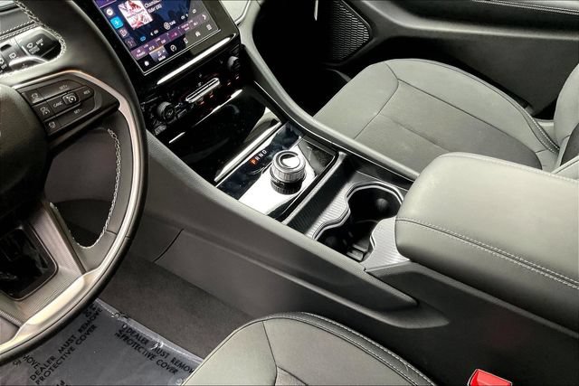 New 2026 Jeep Grand Cherokee Laredo X AWD/4WD image 7