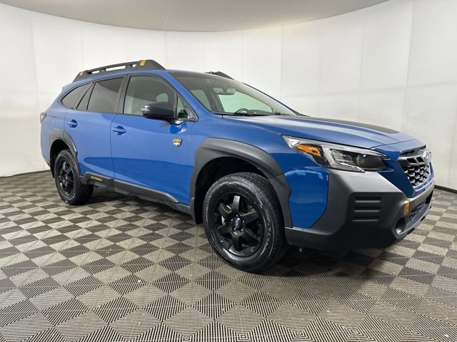 Used 2022 Subaru Outback Wilderness image 2