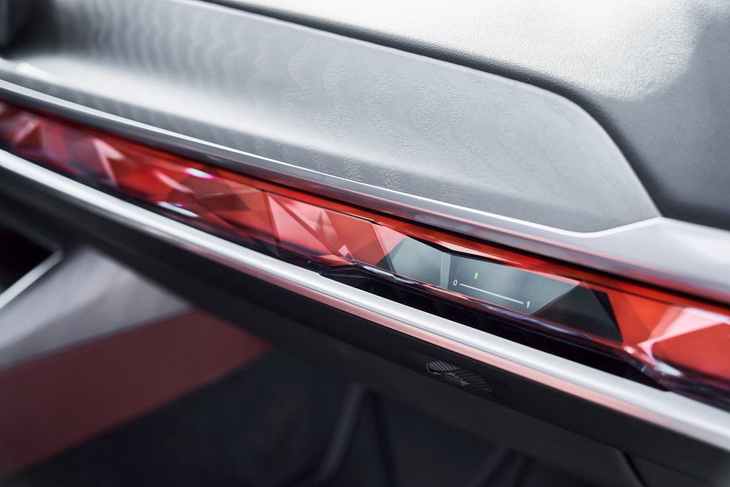 Used 2025 BMW 760i xDrive w/ Premium Package image 42