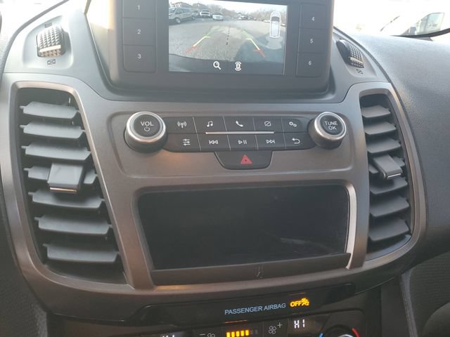 Used 2020 Ford Transit Connect XL FWD image 17