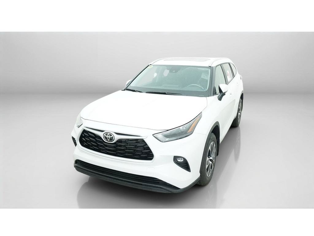New 2026 Toyota Highlander XLE AWD/4WD image 16