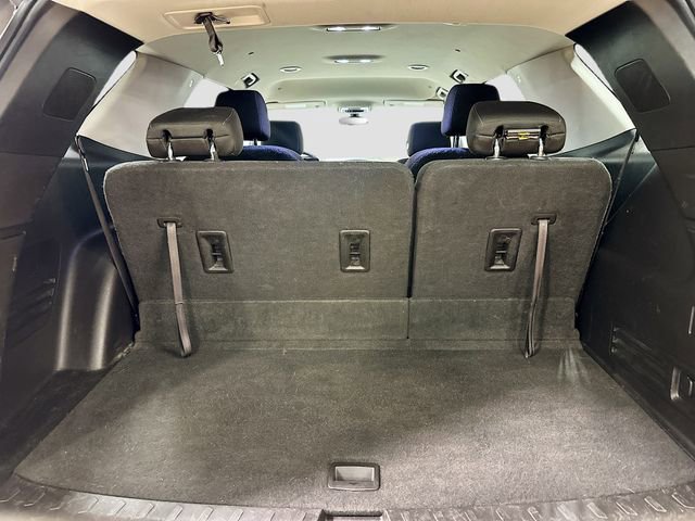 Used 2019 Chevrolet Traverse LT FWD image 27