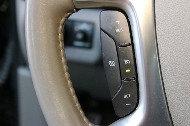Used 2017 Chevrolet Traverse LT FWD image 22