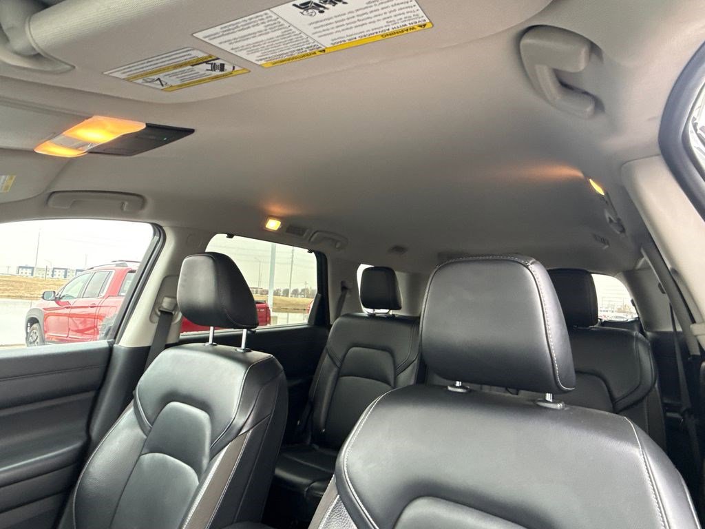 Used 2022 Nissan Pathfinder SL image 22