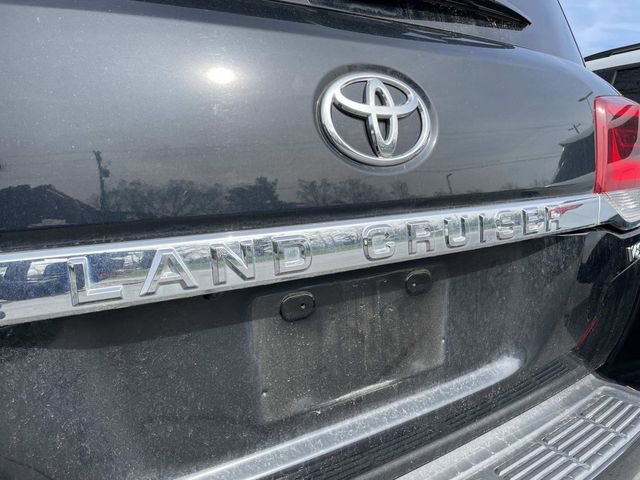 Used 2019 Toyota Land Cruiser image 11