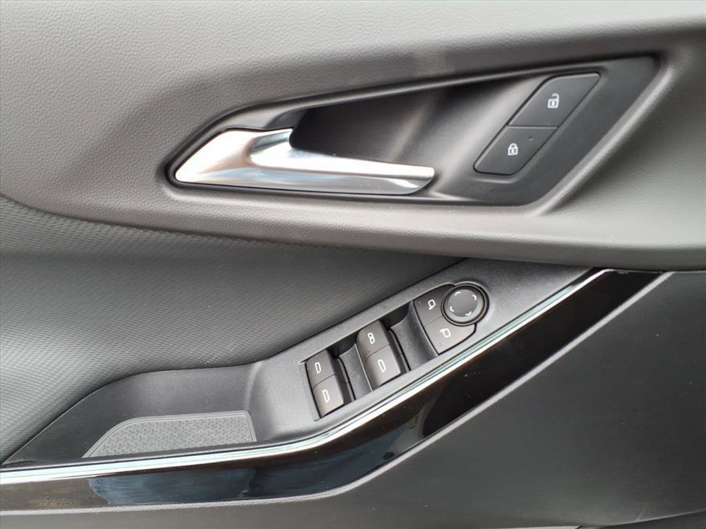 New 2026 Chevrolet Equinox LT w/ Safety and Technology Package image 13