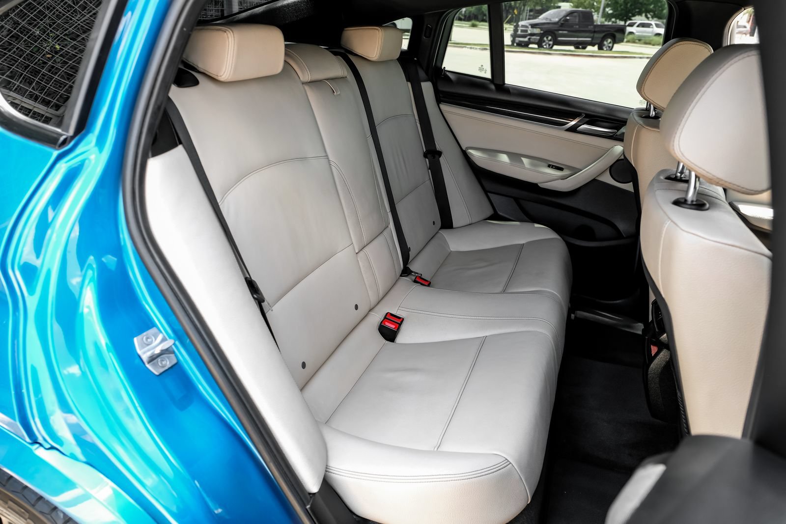 Used 2018 BMW X4 M40i AWD/4WD image 30
