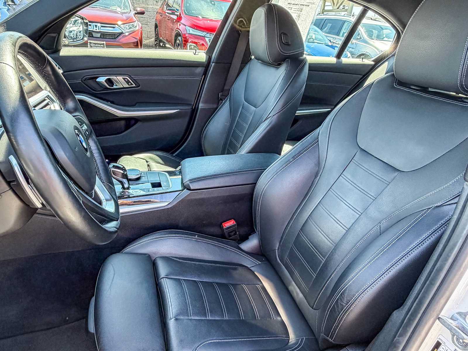 Used 2020 BMW 330i Sedan w/ Premium Package RWD image 17