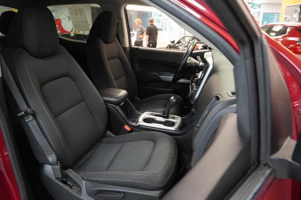 Certified 2018 Chevrolet Colorado LT w/ LT Convenience Package AWD/4WD image 33
