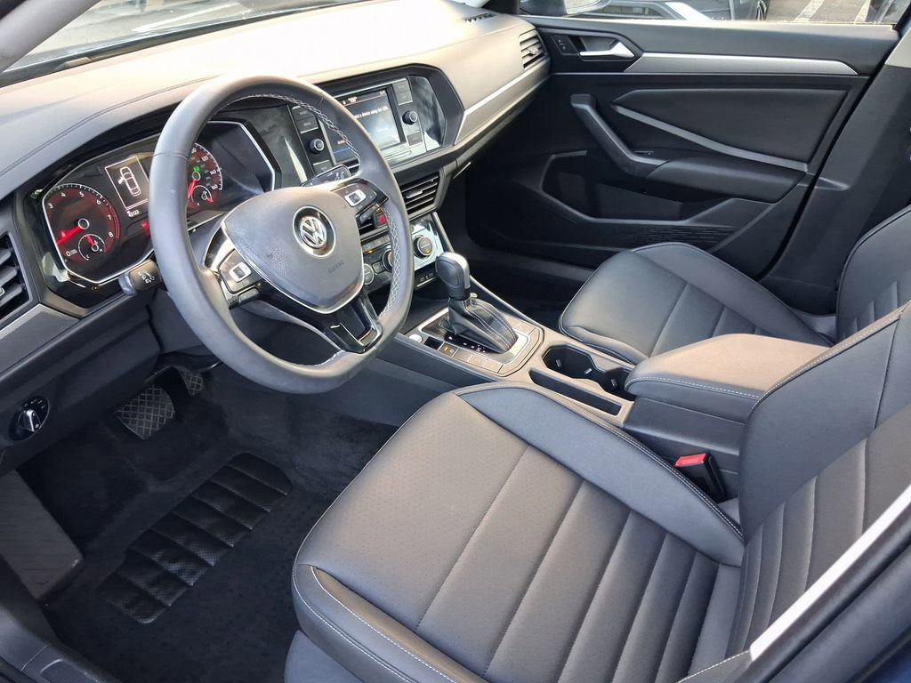 Certified 2021 Volkswagen Jetta SE FWD image 13