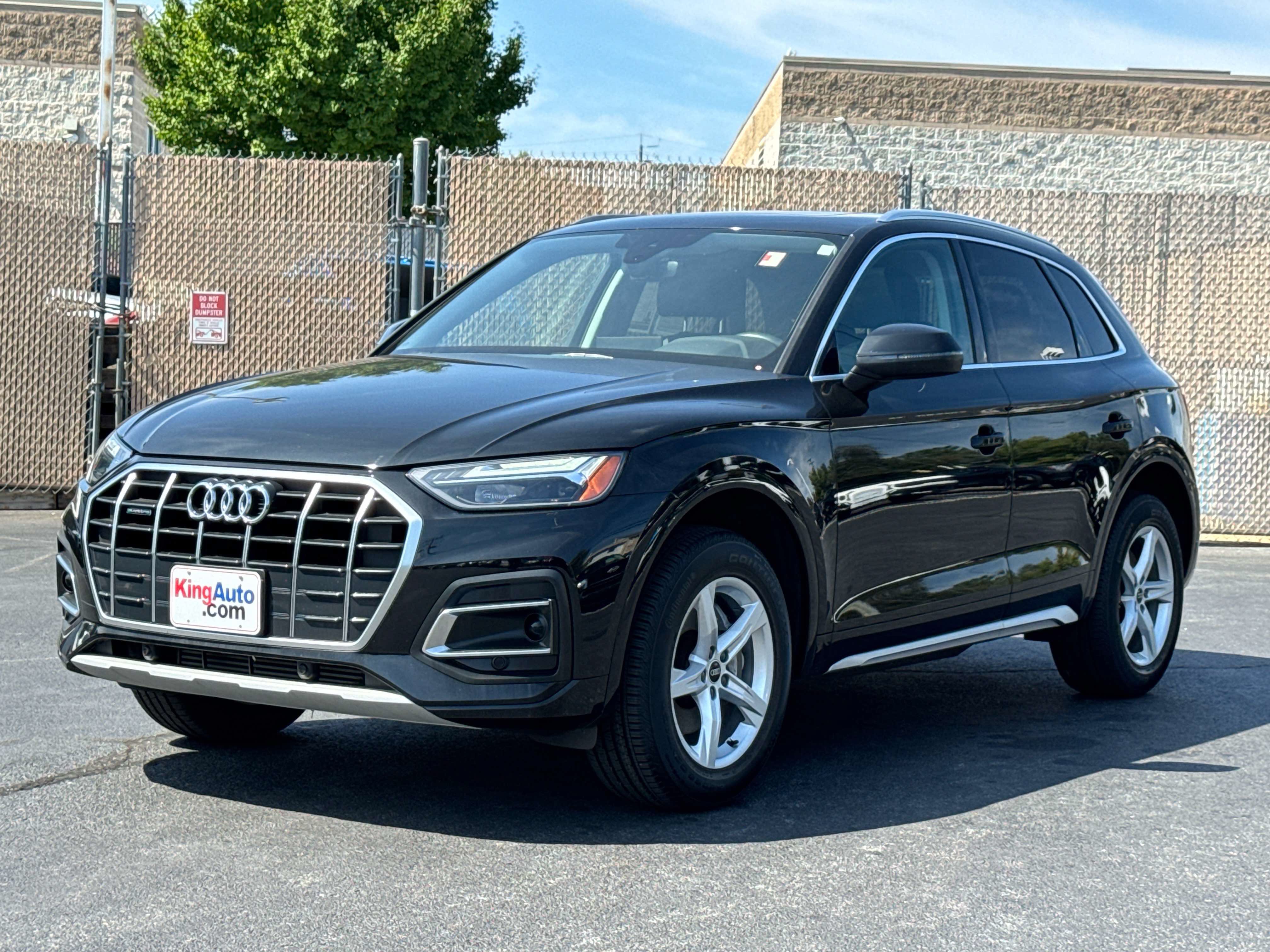 Used 2023 Audi Q5 2.0T Premium w/ Convenience Package AWD/4WD image 23