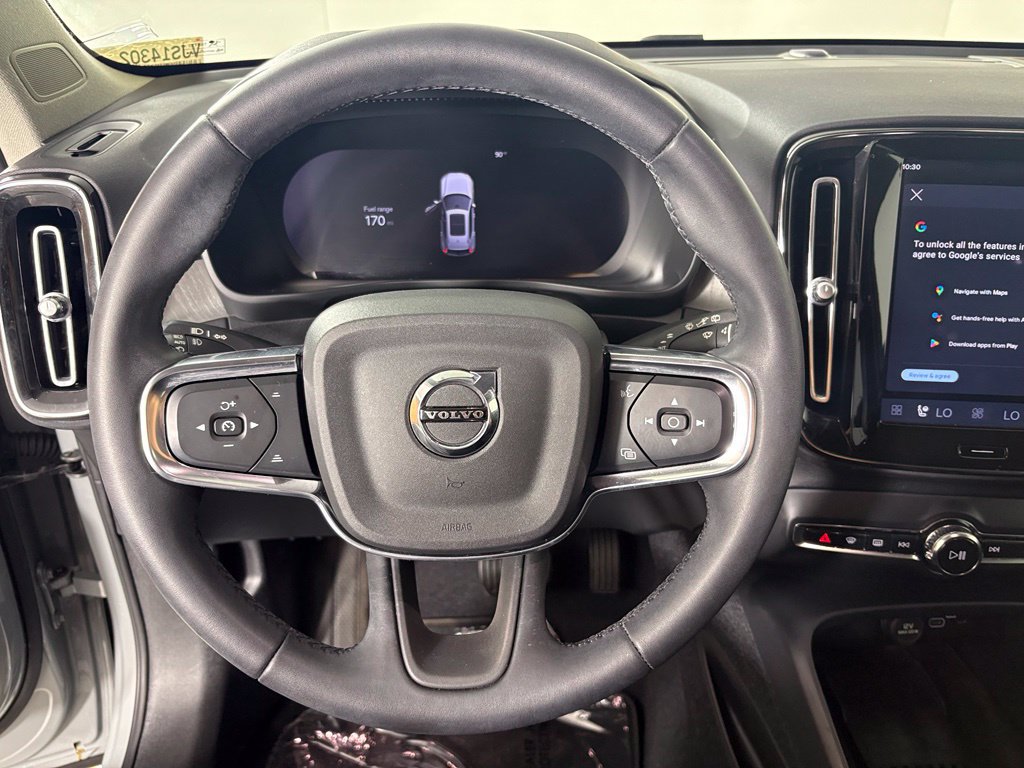 Used 2024 Volvo XC40 B5 Core AWD/4WD image 24