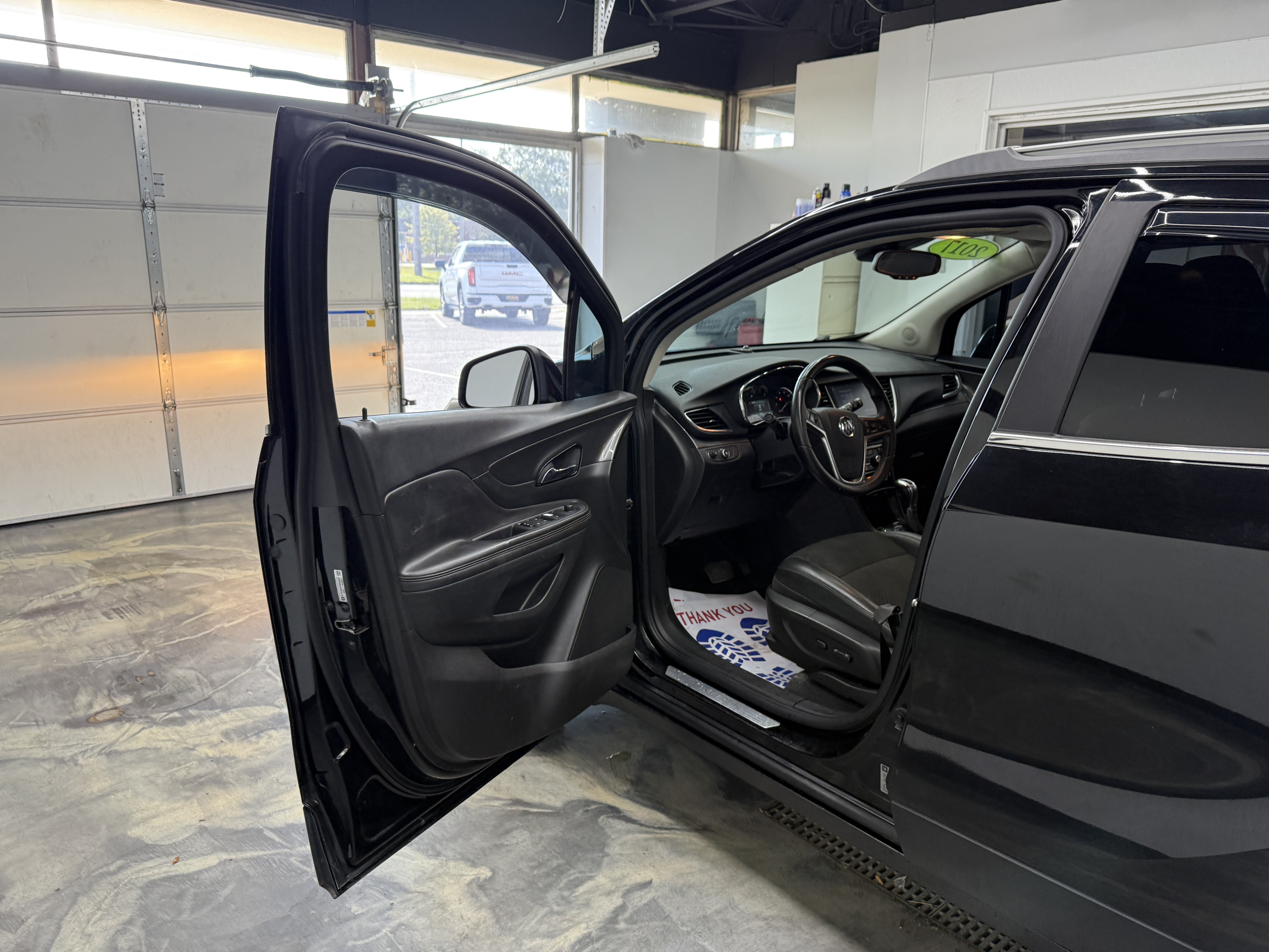 Used 2017 Buick Encore Preferred FWD image 8