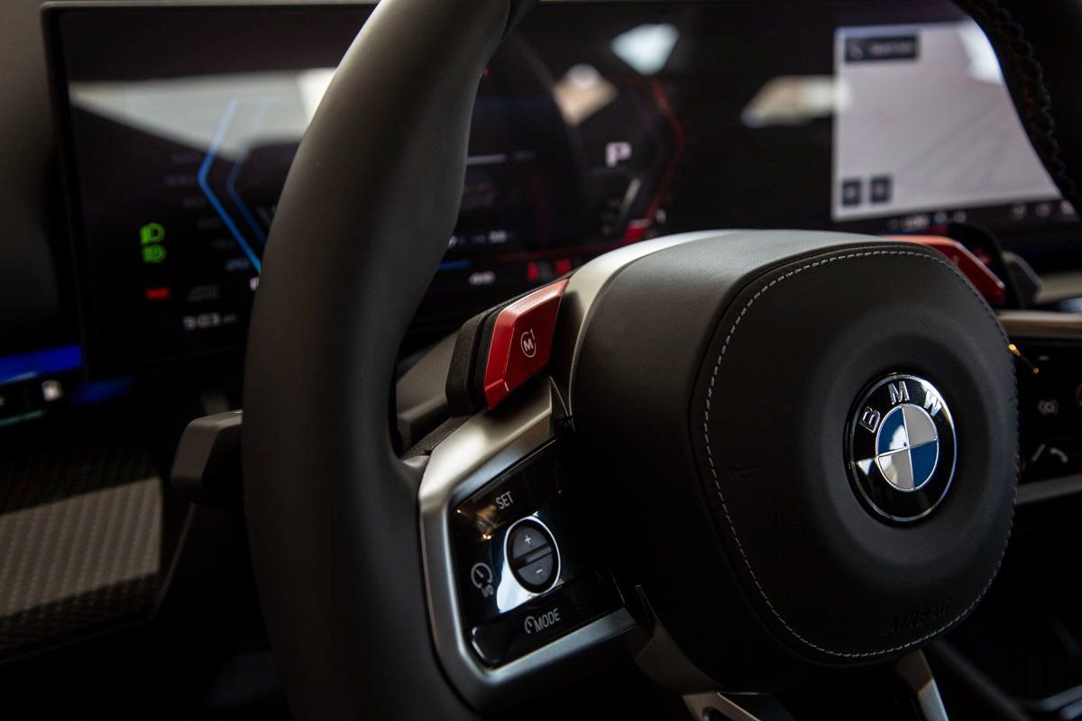 New 2026 BMW M5 w/ Carbon Package image 18