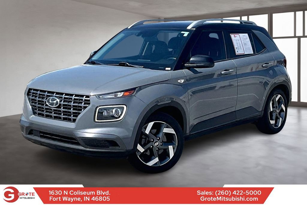 Used 2022 Hyundai Venue Limited FWD image 1