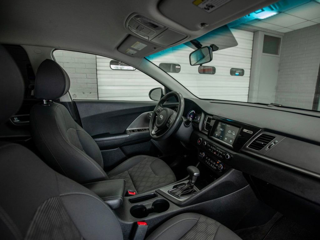 Used 2019 Kia Niro LX FWD image 14