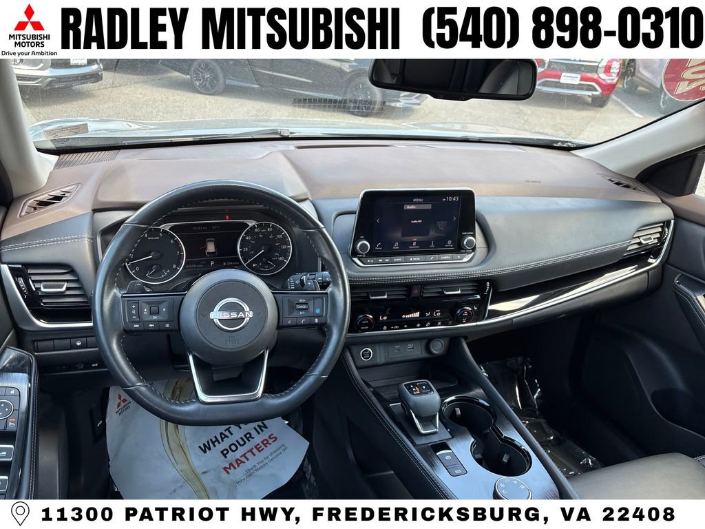 Used 2023 Nissan Rogue SL AWD/4WD image 14