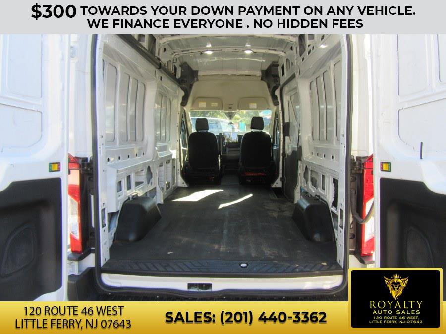 Used 2022 Ford Transit 350 148 High Roof AWD image 27