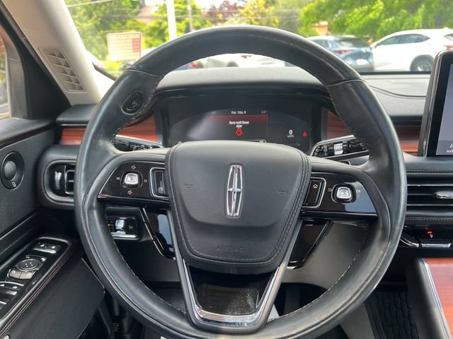 Used 2023 Lincoln Aviator Reserve w/ Elements Package Plus AWD/4WD image 16
