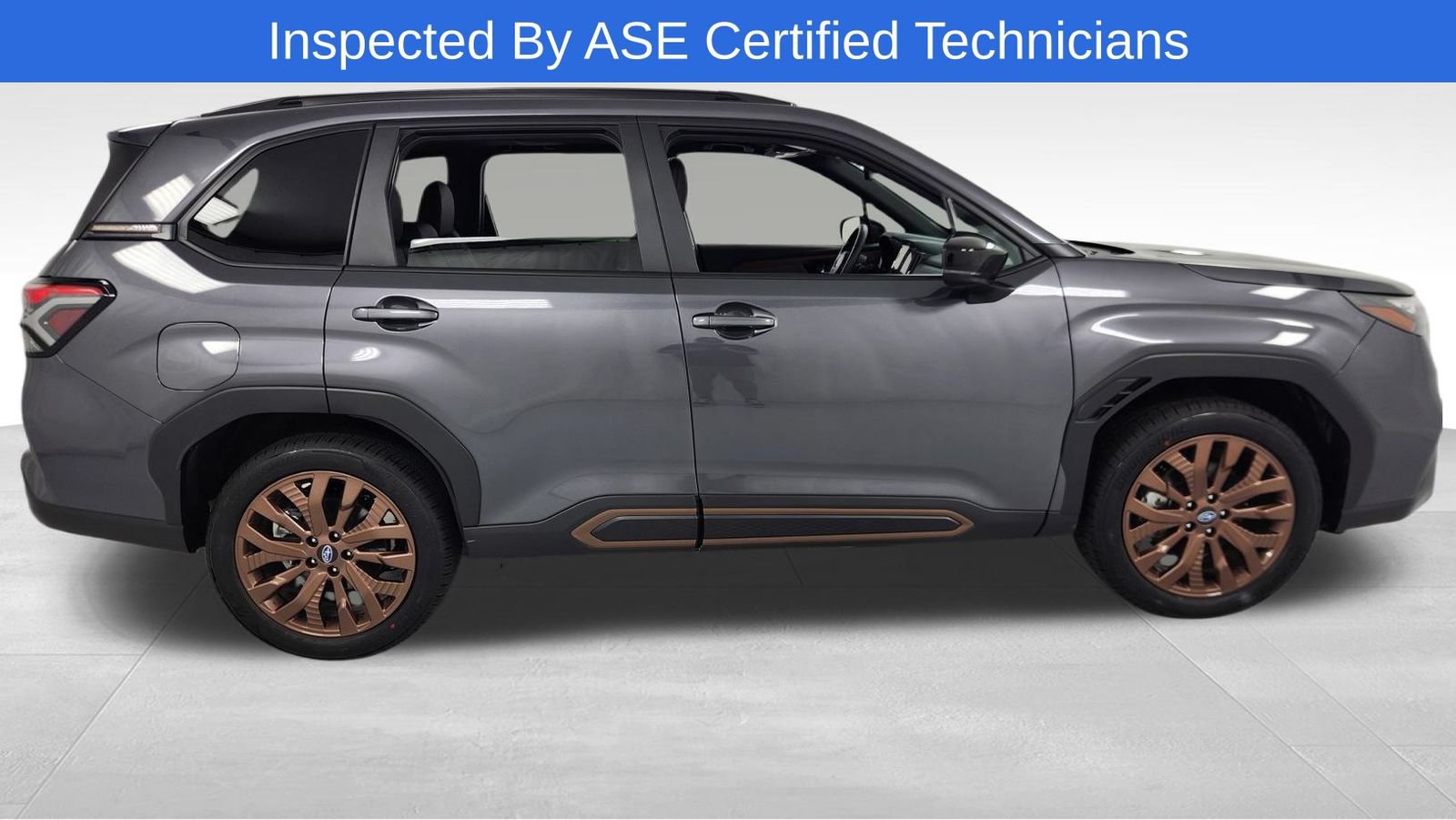 Used 2026 Subaru Forester Sport AWD/4WD image 2