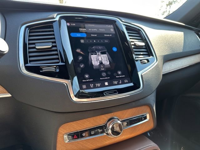 Certified 2024 Volvo XC90 B5 Plus w/ Protection Package Premier image 22
