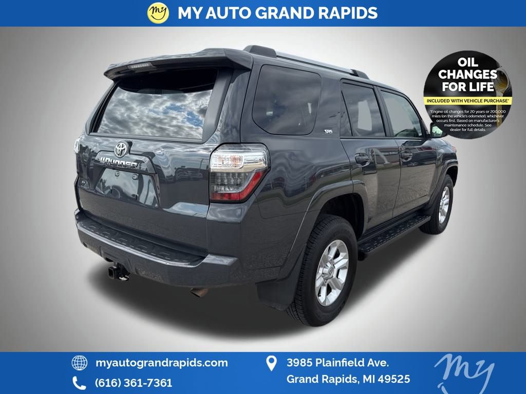 Used 2024 Toyota 4Runner SR5 Premium image 7