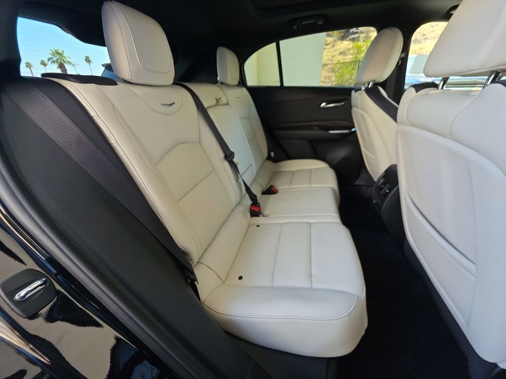 Used 2023 Cadillac XT4 Sport FWD image 28