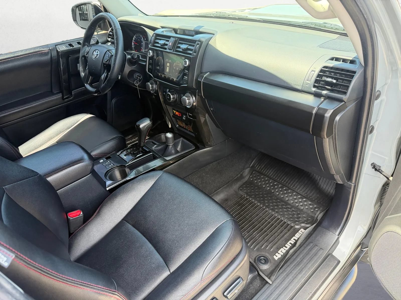 Used 2017 Toyota 4Runner TRD Pro AWD/4WD image 20