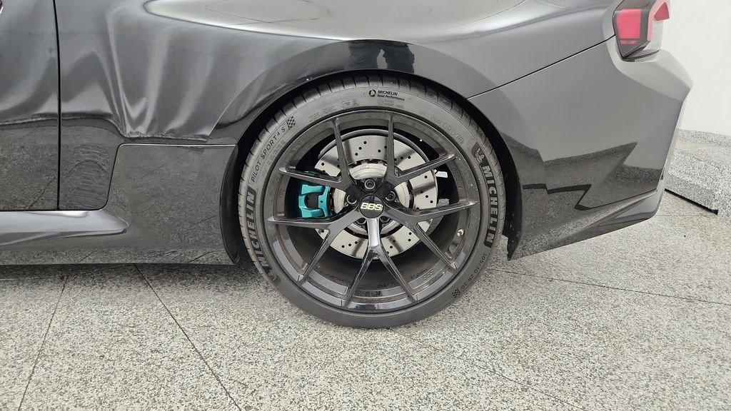 Used 2023 BMW M2 w/ Lighting Package RWD image 17
