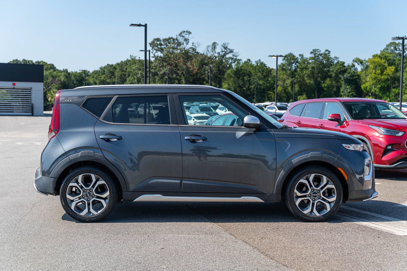 Used 2022 Kia Soul X-Line FWD image 7