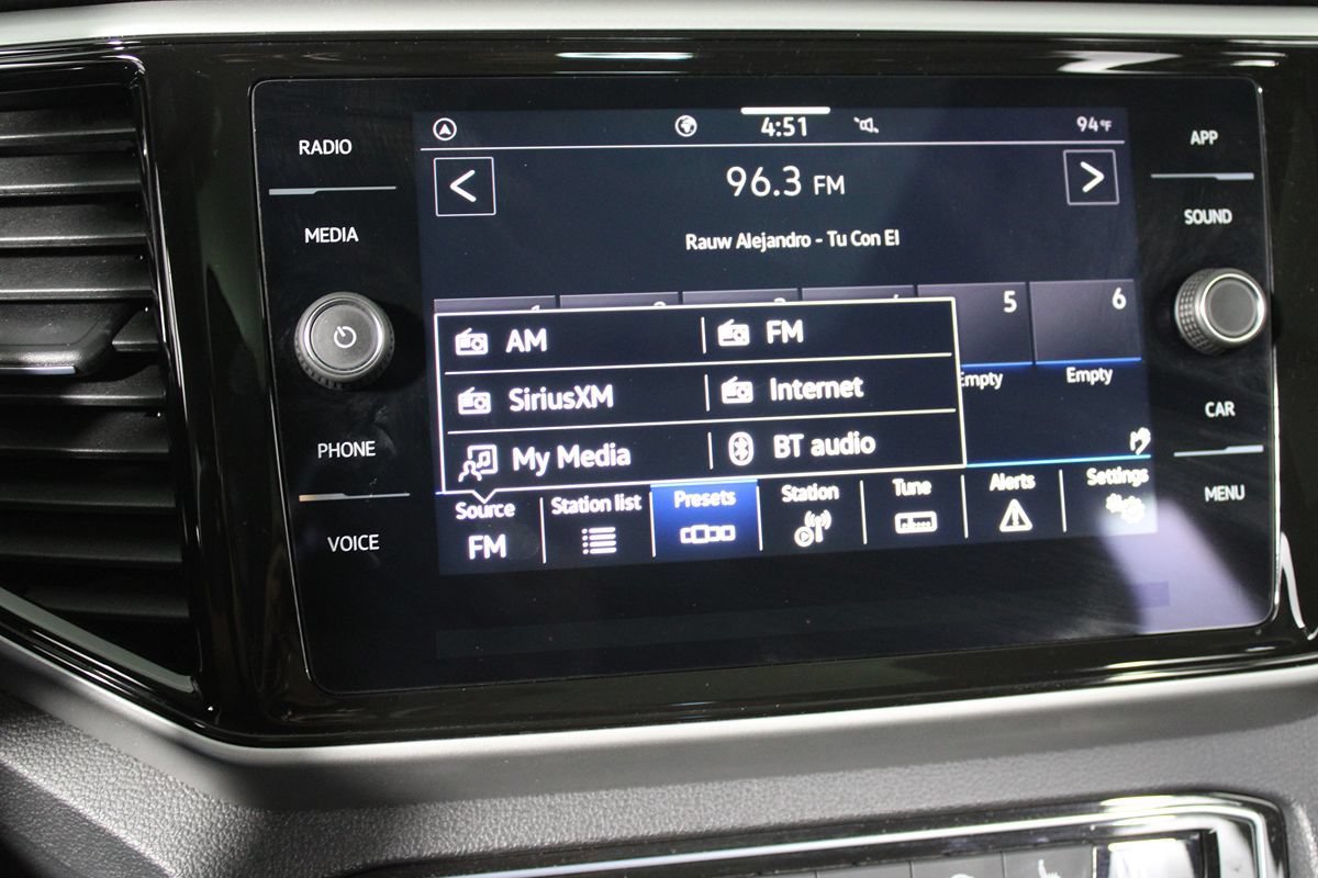 Used 2023 Volkswagen Atlas SE w/ Panoramic Sunroof Package FWD image 24