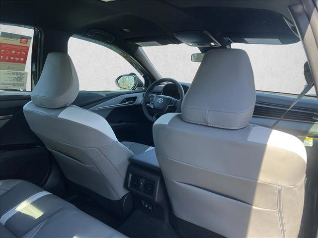 New 2026 Toyota Camry SE image 17