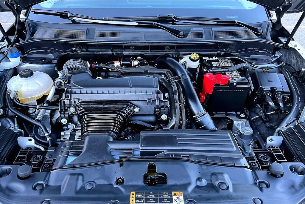 Used 2025 Lincoln Corsair Reserve image 10