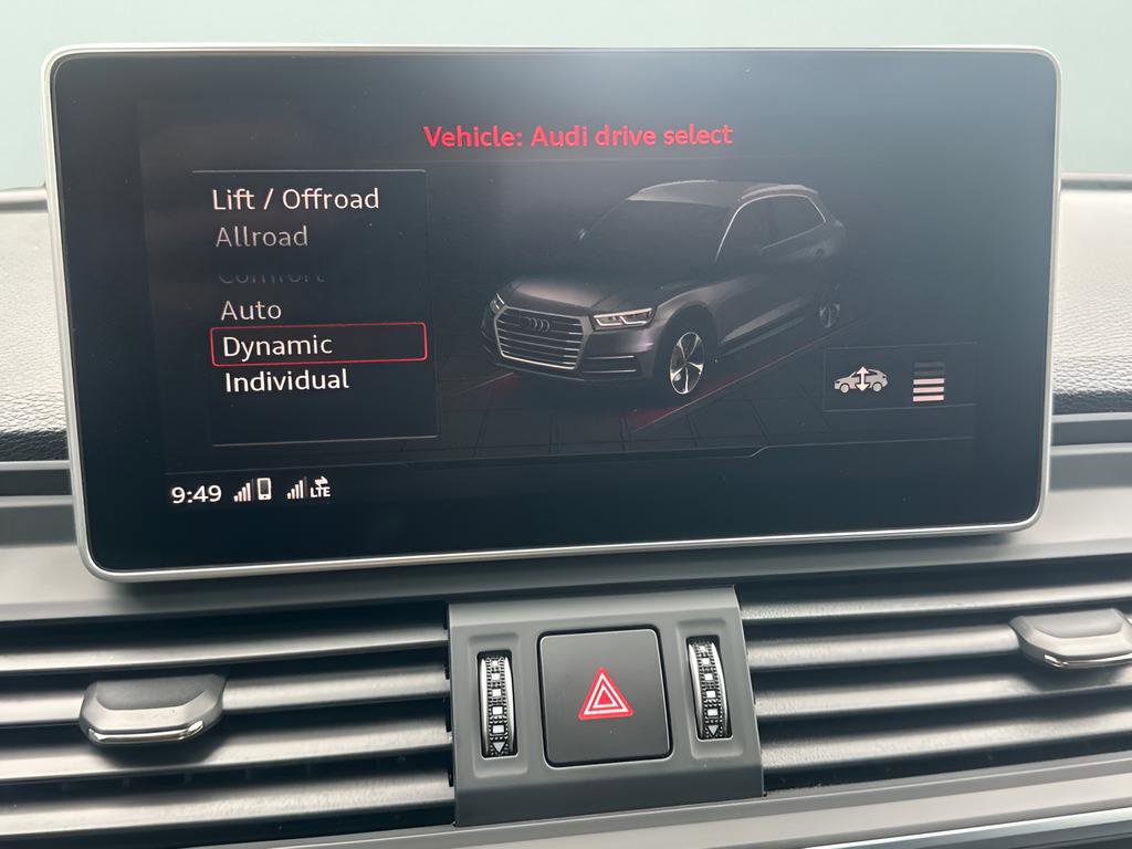 Used 2020 Audi SQ5 Prestige image 15