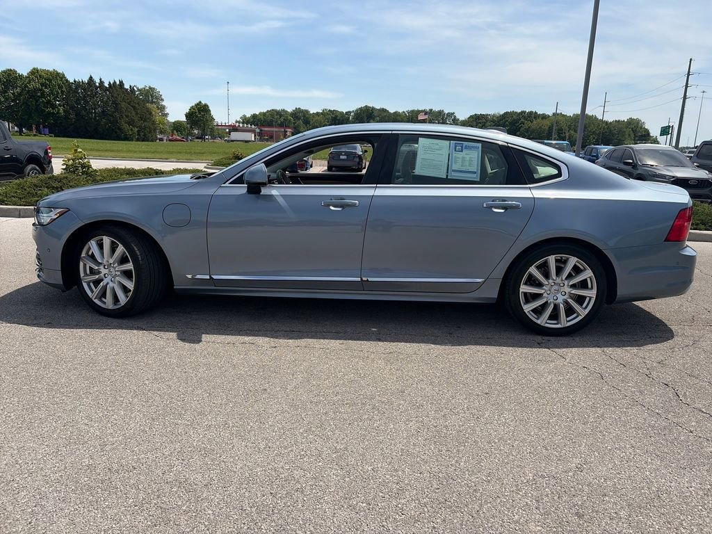 Used 2019 Volvo S90 T8 Inscription w/ Advanced Package AWD/4WD image 4