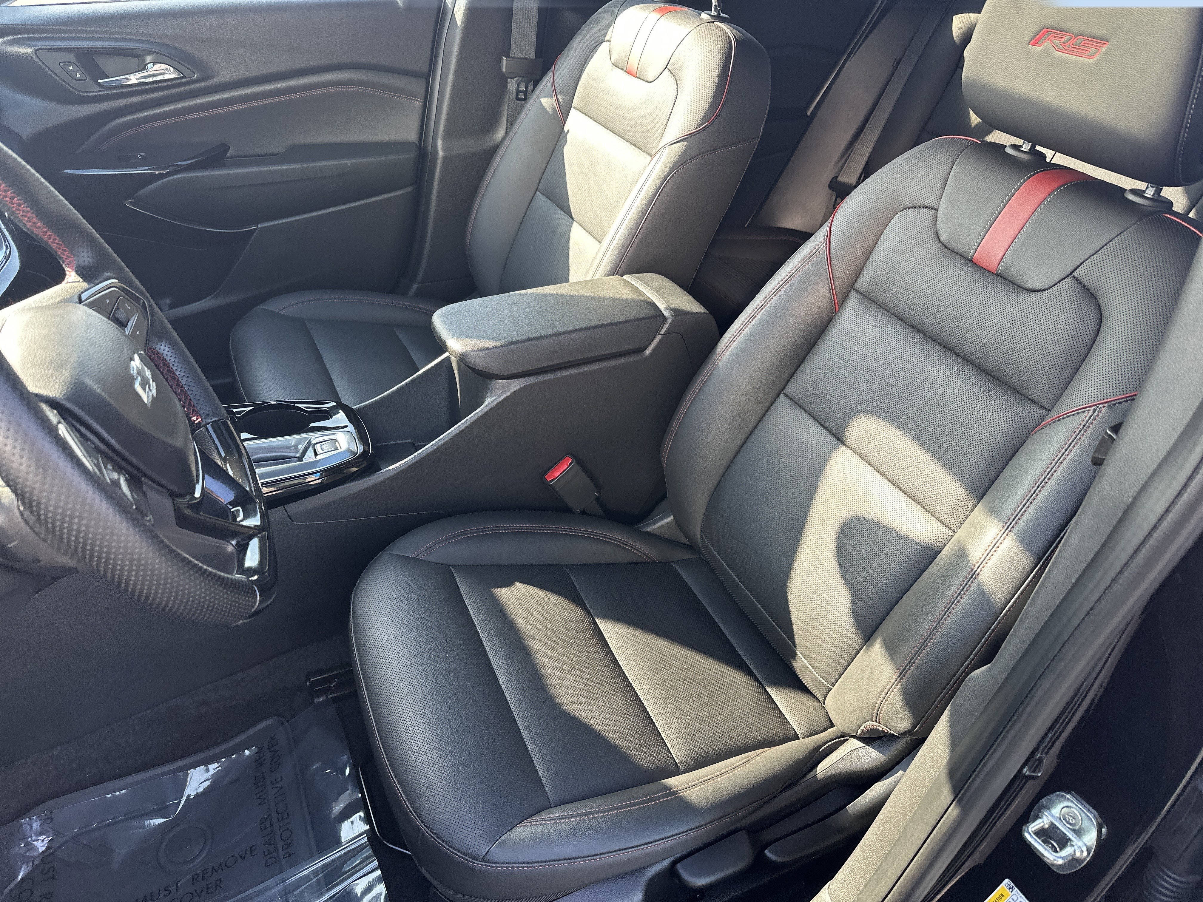 Certified 2024 Chevrolet Trax RS w/ Sunroof Package image 10