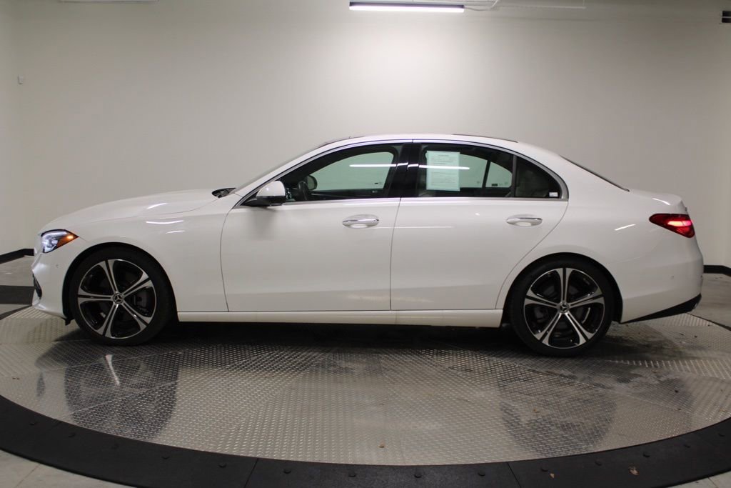 Used 2022 Mercedes-Benz C 300 Sedan w/ Exclusive Trim Package image 2