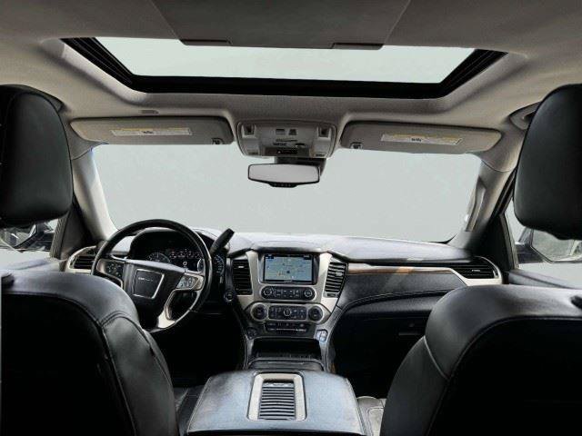 Used 2018 GMC Yukon XL Denali w/ Denali Ultimate Package AWD/4WD image 47