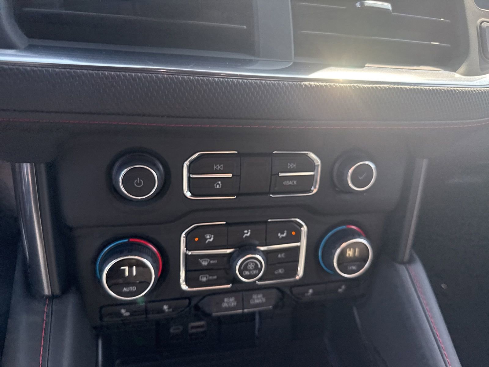 Certified 2024 Chevrolet Tahoe RST w/ Luxury Package image 15